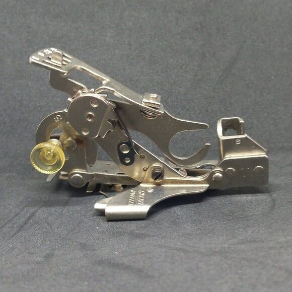 Greist Ruffler Presser Foot Sewing Machine Attachment Pat.2593519-Adjustable-Vtg - Picture 3 of 8